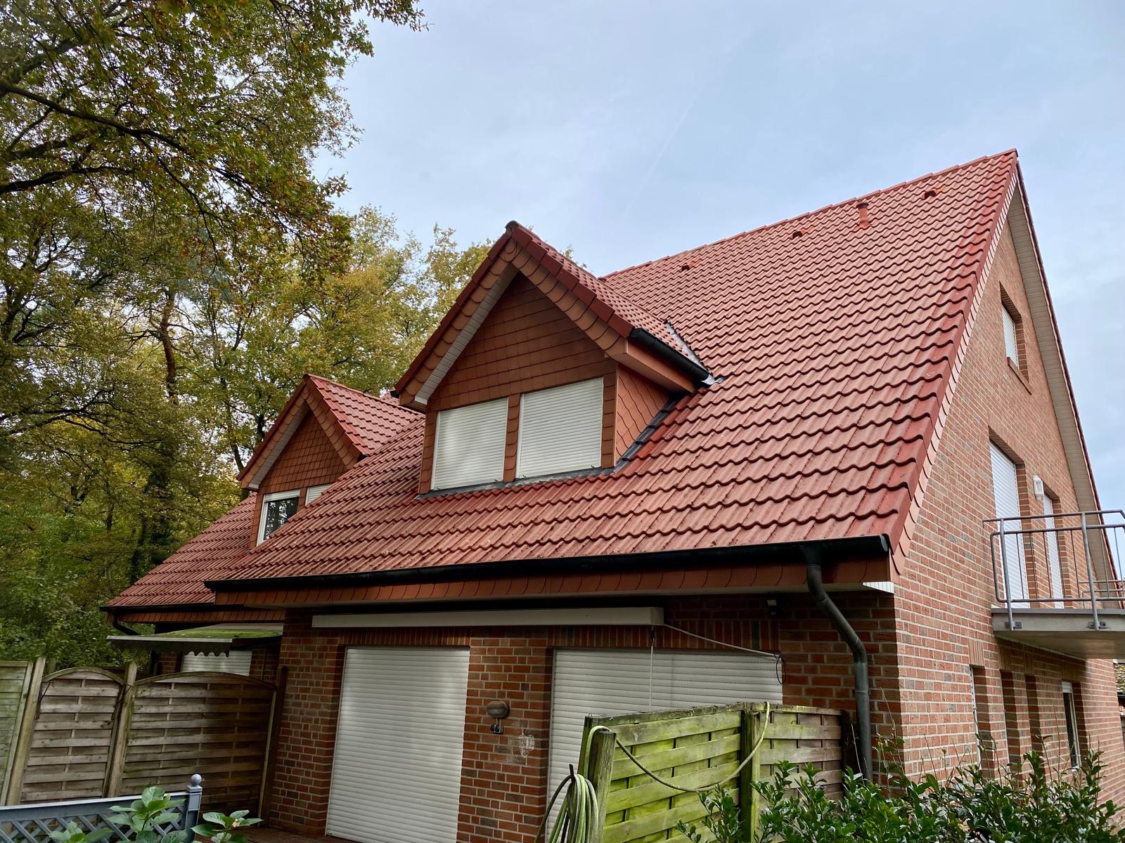 Dachreinigung Emlichheim Nachher: Ein gepflegtes, sauberes Ergebnis.